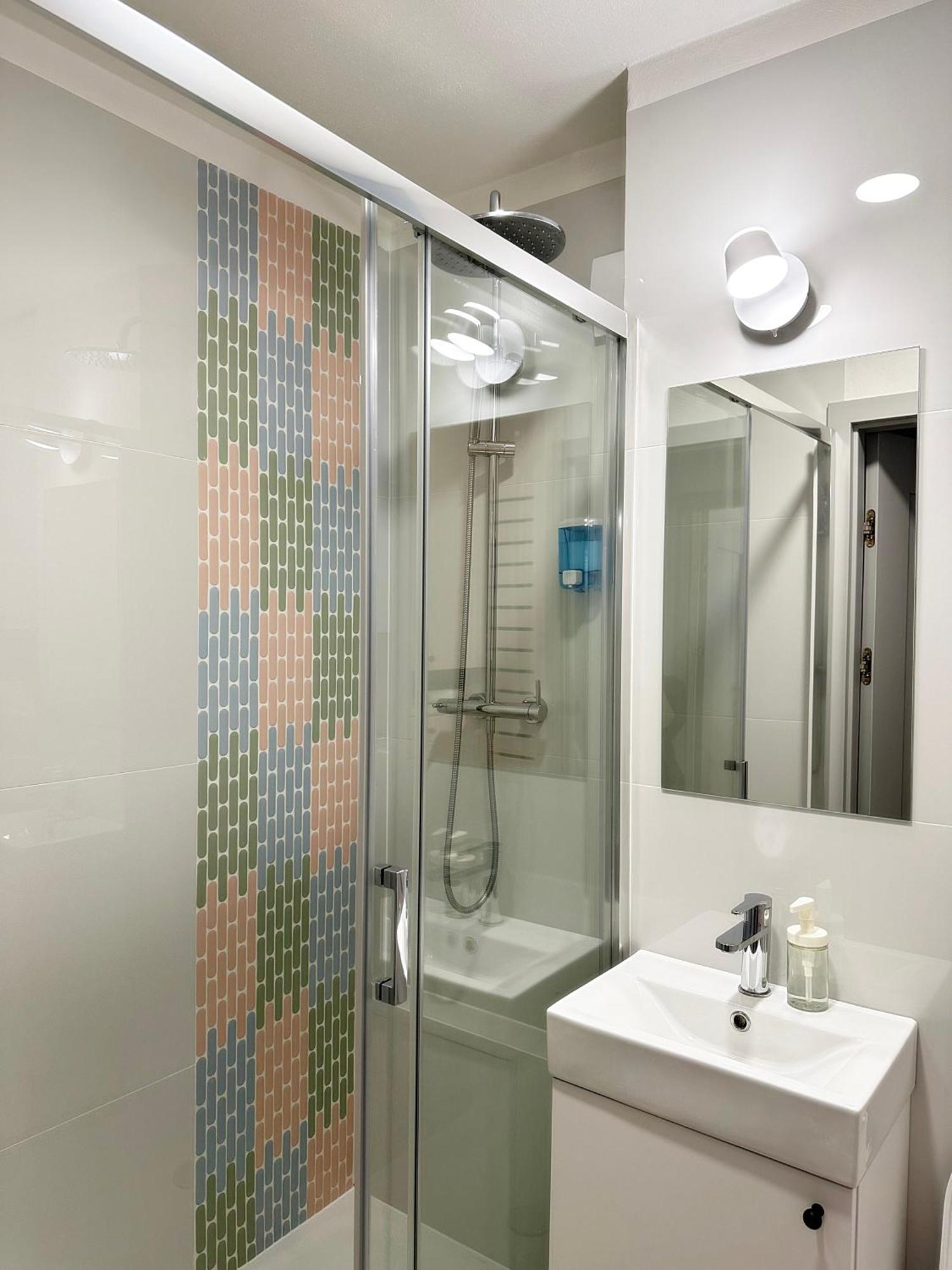 Coser Apartamenty Grzybowska Varsóvia Exterior foto