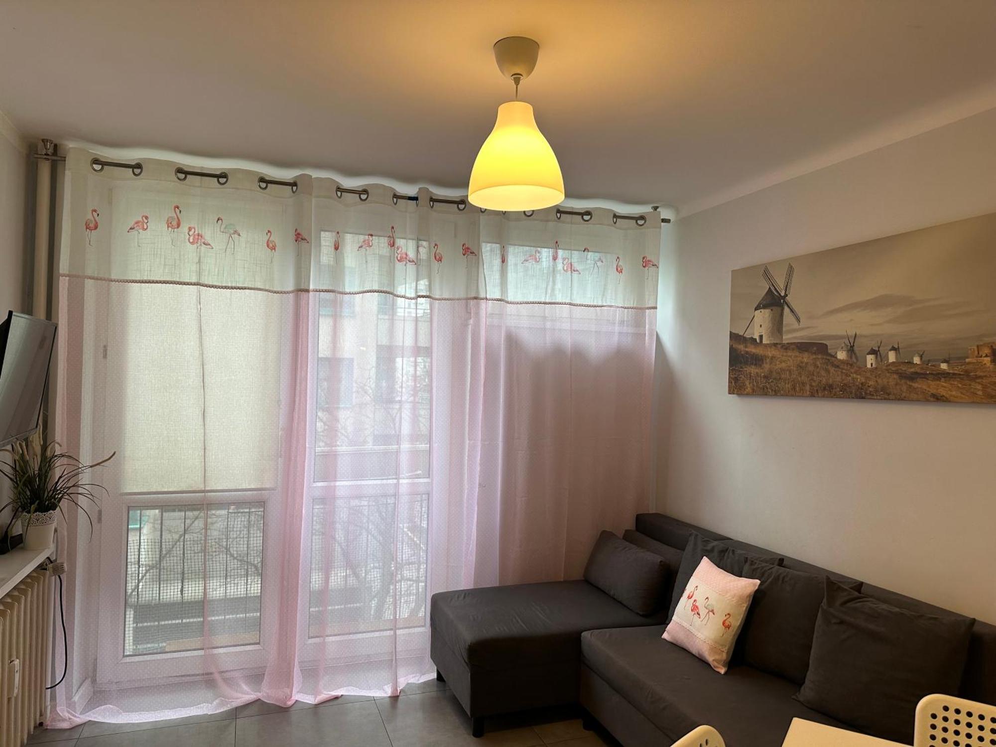 Coser Apartamenty Grzybowska Varsóvia Exterior foto